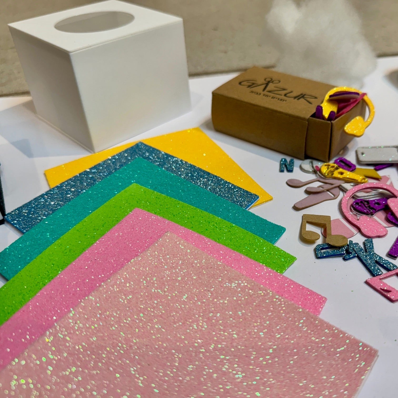 ערכות יום הולדת החל מ-5 יחידות K POP כרית מיקרופון